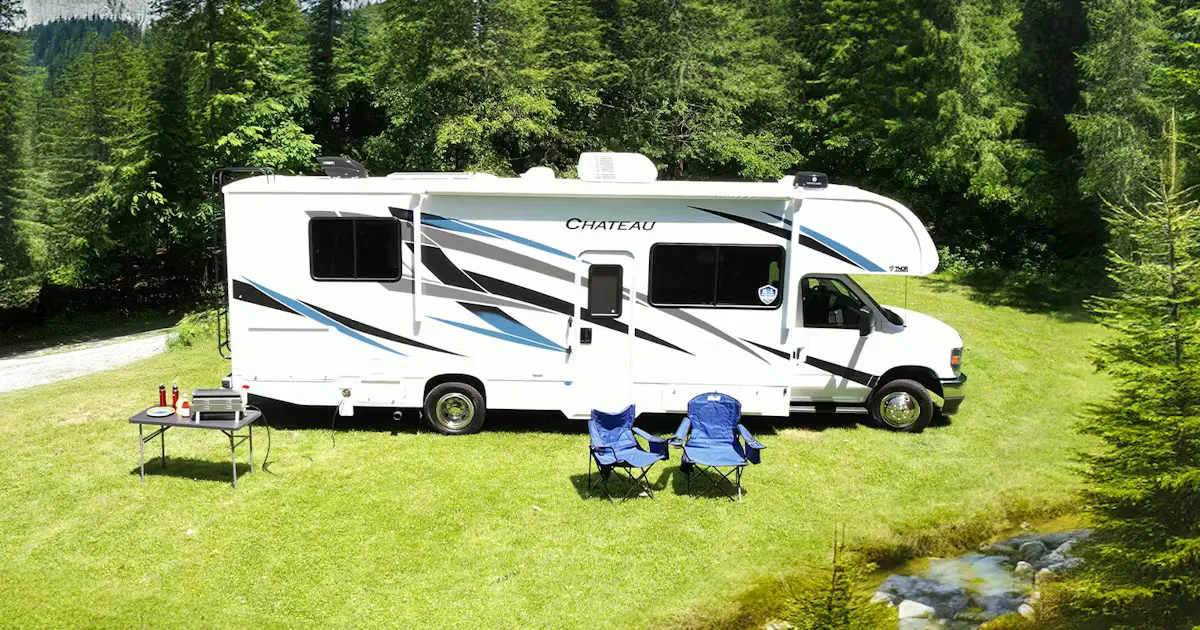 Model van een automerk in de hero van de website